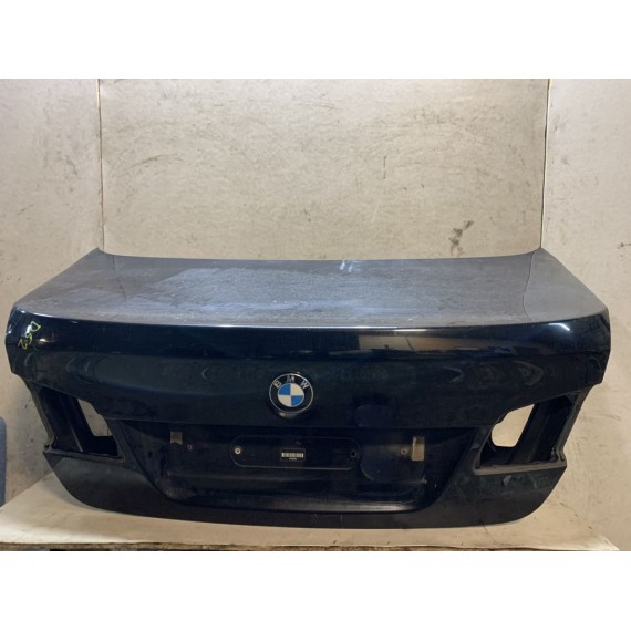 41627240552 Крышка багажника BMW F10 купить в Интернет-магазине