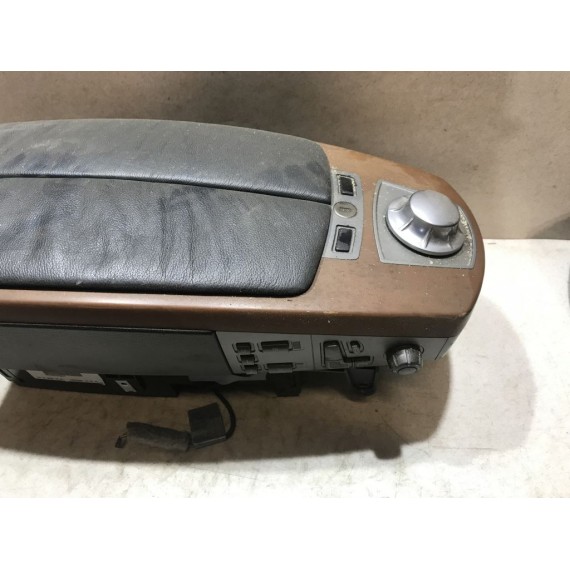 Подлокотник передний BMW E65 купить в Интернет-магазине