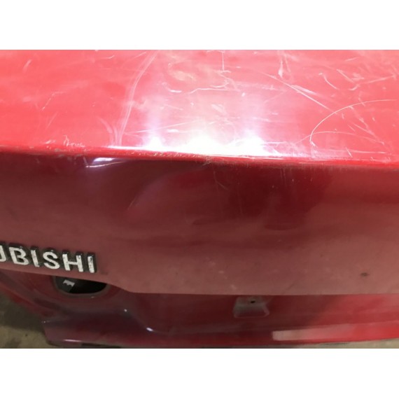 MR392327 Крышка багажника Mitsubishi Carisma купить в Интернет-магазине