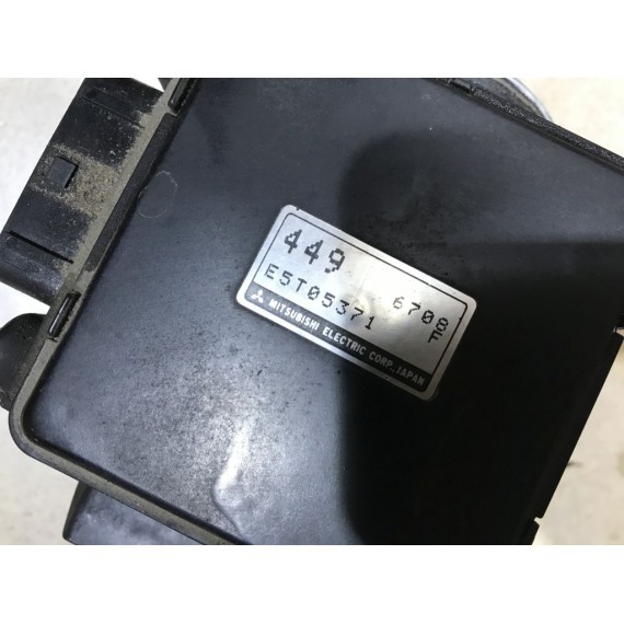 E5T05371 Датчик расхода воздуха Mitsubishi Carisma купить в Интернет-магазине